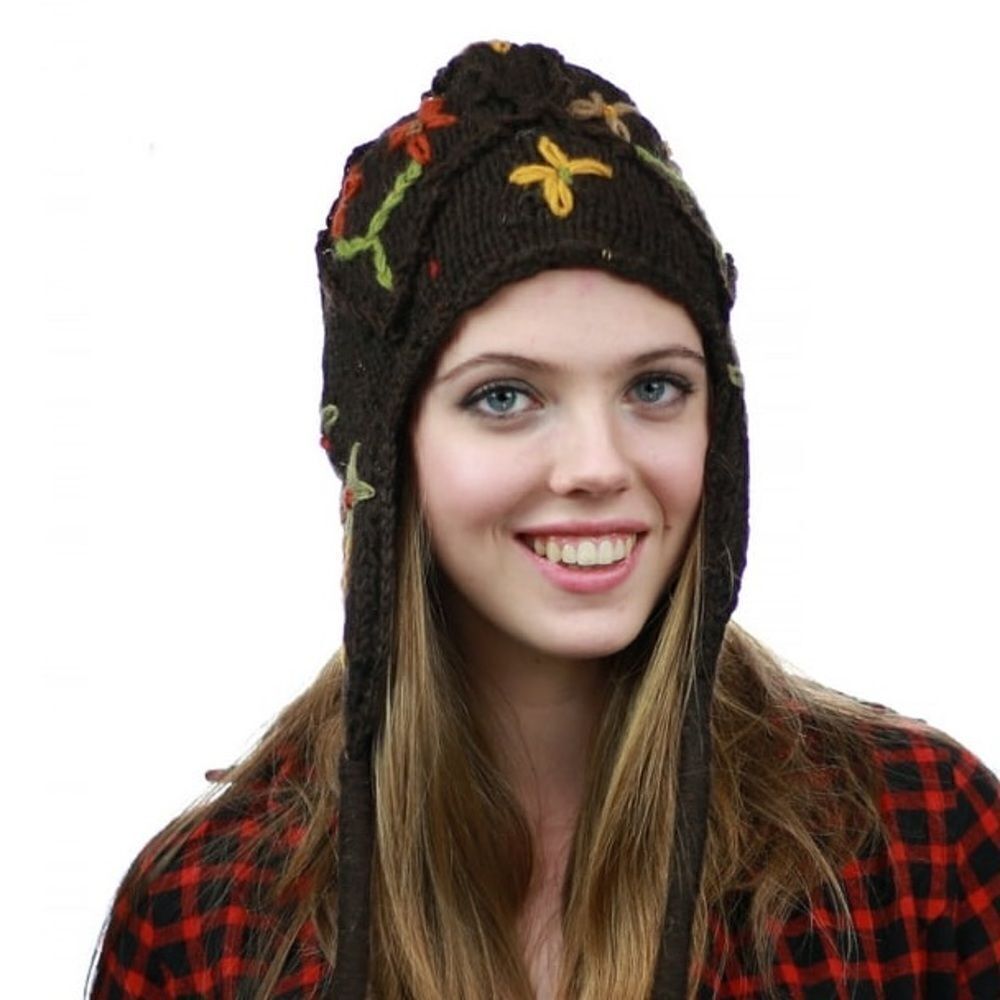 Handcrafted by Napalis artisans Chullo Knit Nepal Wool Hat, Green Flowers w/ties - Picture 2 of 9